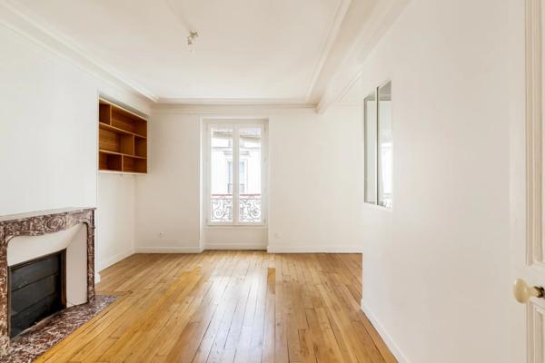 Appartement Paris 18e - VILLAGE RAMEY / MULLER