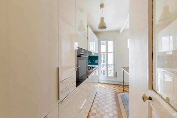 Appartement Paris 18e - VILLAGE RAMEY / MULLER
