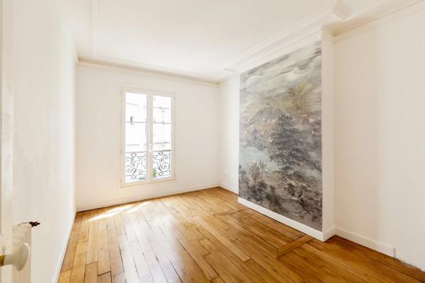 Appartement Paris 18e - VILLAGE RAMEY / MULLER