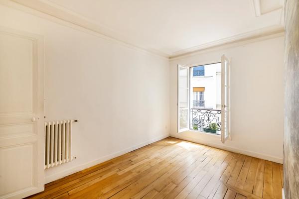 Appartement Paris 18e - VILLAGE RAMEY / MULLER
