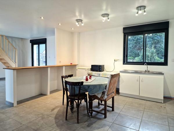 Maison 12 pièces - 247 m²