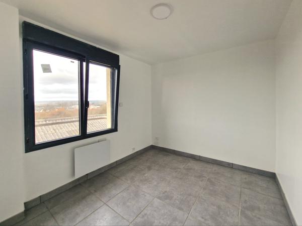 Maison 12 pièces - 247 m²