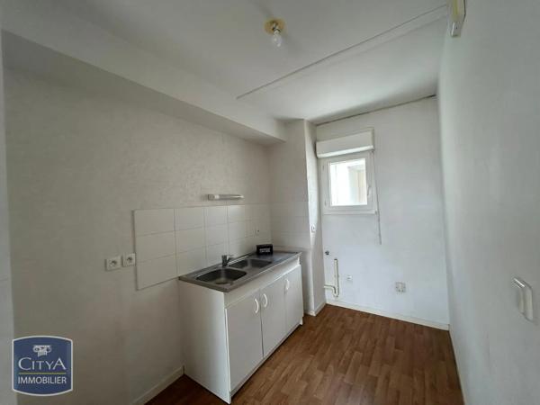 Appartement à louer 3 pièces 59.21m² Vannes (56000)