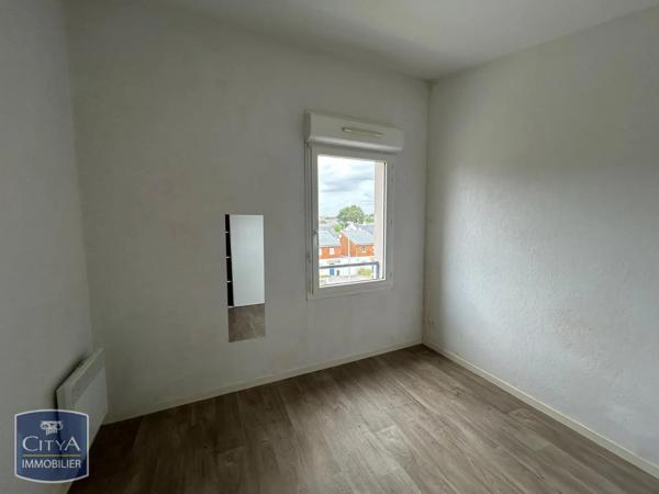Appartement à louer 3 pièces 59.21m² Vannes (56000)