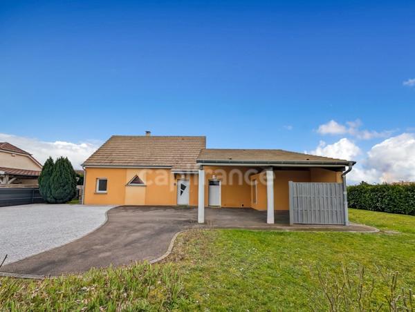 Saint-Germain-Du-Plain (71) Maison d'architecte Moderne à vendre de 120 m² 5 pièces Carport terrasse Géothermie !