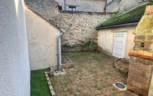 Appartement à louer    3 pièces •  Mennetou-sur-Cher