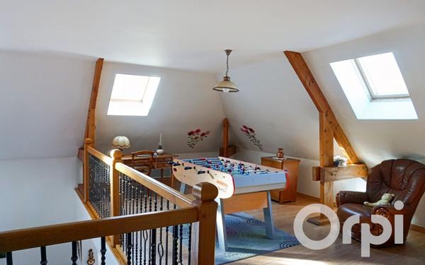 Maison à vendre    6 pièces • 242,85 m2    Gournay-en-Bray