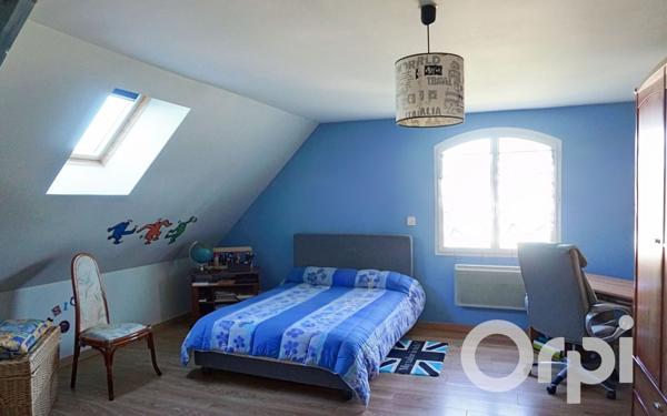 Maison à vendre    6 pièces • 242,85 m2    Gournay-en-Bray