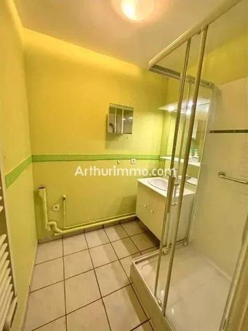 Vente                                                      Appartement
                        
                     2 pièces                      44 m2                     à Montivilliers