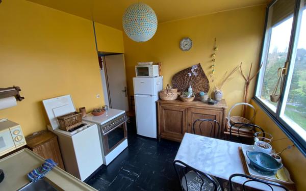 Appartement à vendre    3 pièces • 60,48 m2 Limoges