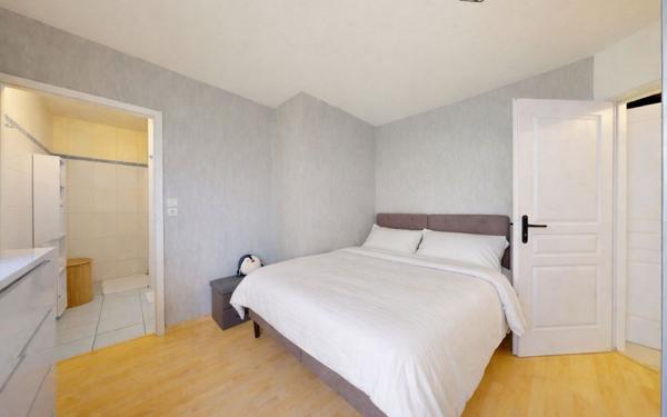 Appartement à vendre    2 pièces •  Hauconcourt