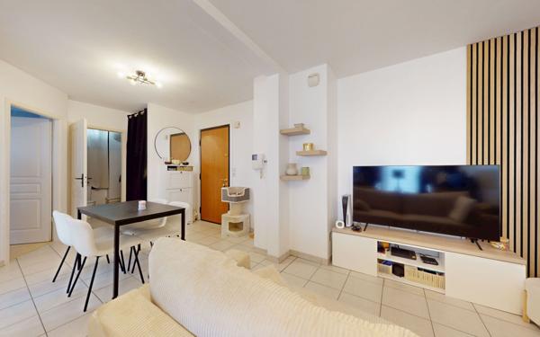 Appartement à vendre    2 pièces •  Hauconcourt