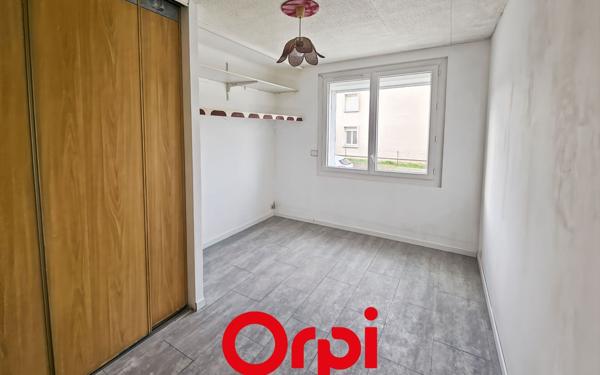 Appartement à vendre    2 pièces • 34 m2 La Seyne-sur-Mer