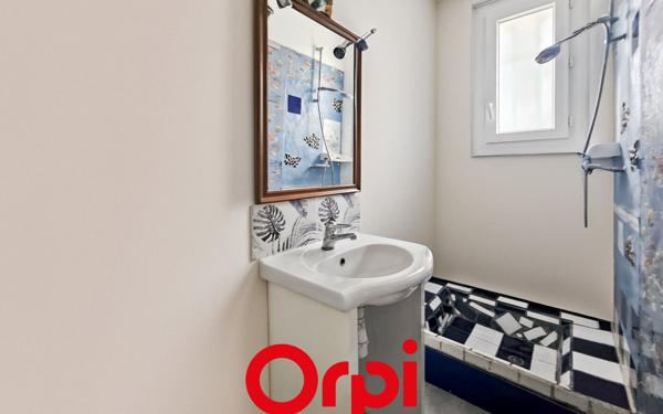 Appartement à vendre    2 pièces • 34 m2 La Seyne-sur-Mer