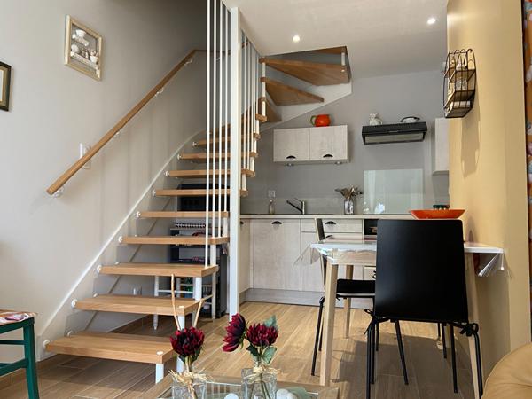 Au coeur de Croix de Vie, maisonnette 1 chambre refaite à neuf avec parking