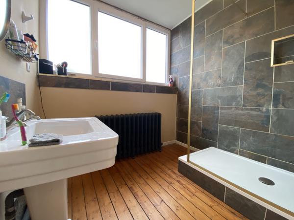 Cattenières (59217) Maison Bourgeoise 182 m² - 3 Chambres + grand grenier aménageable et Grange 220m²