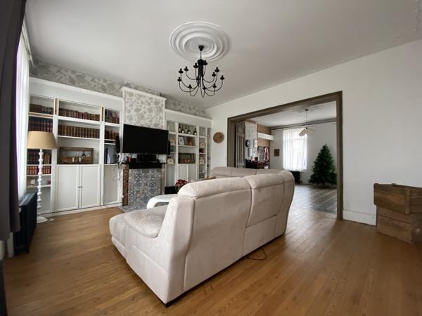 Cattenières (59217) Maison Bourgeoise 182 m² - 3 Chambres + grand grenier aménageable et Grange 220m²