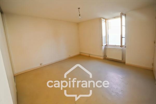 Maison mitoyenne de village, 3 chambres, à Beaufort-Orbagna (39190) – idéal investissement locatif ou premier achat