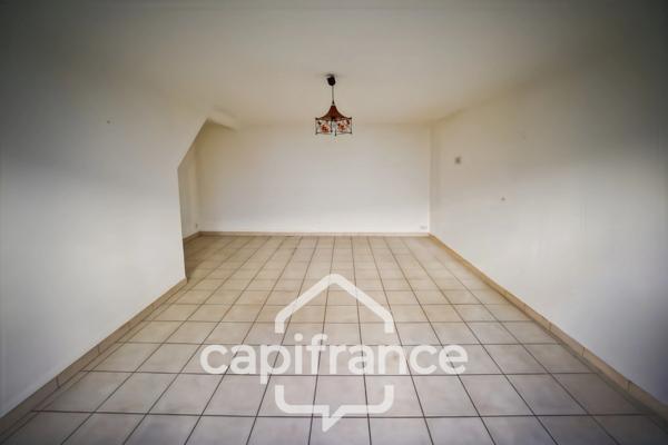 Maison mitoyenne de village, 3 chambres, à Beaufort-Orbagna (39190) – idéal investissement locatif ou premier achat