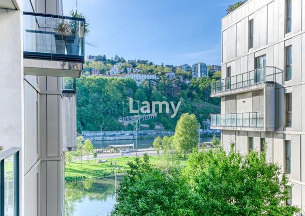 Annexe + parking + appartement