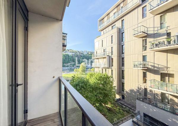 Annexe + parking + appartement