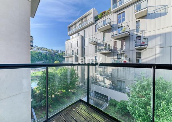 Annexe + parking + appartement
