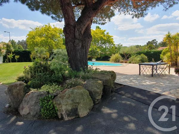 Maison à vendre  6 pièces - 238,80 m2 CHALLANS - 85