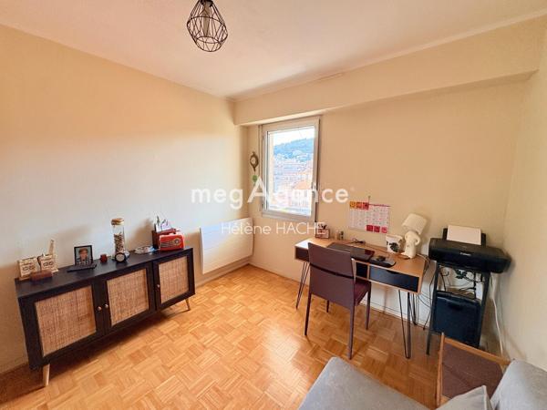 Appartement à NICE, 06300 - 3 pièces 70m²