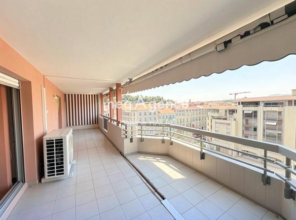 Appartement à NICE, 06300 - 3 pièces 70m²