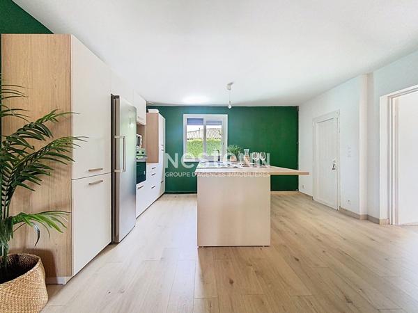 A VENDRE - Maison Villeneuve Tolosane de plain-pied - 5 pièce(s) 110 m2 avec jardin et piscine