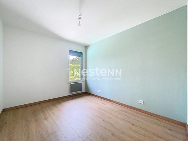 A VENDRE - Maison Villeneuve Tolosane de plain-pied - 5 pièce(s) 110 m2 avec jardin et piscine