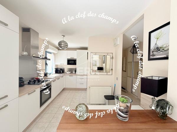 Appartement Saint Remy Les Chevreuse 3 pièce(s) 66 m2