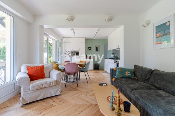 Appartement t3, deux parkings