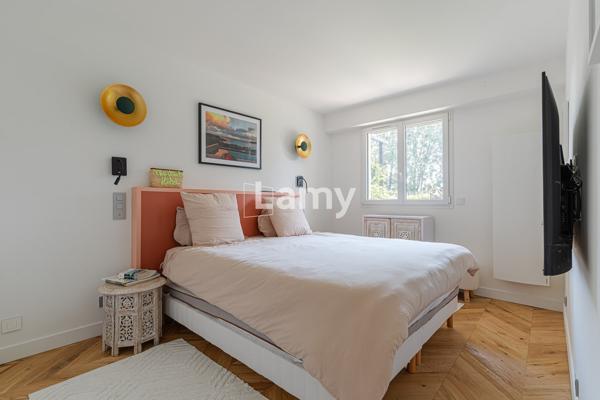 Appartement t3, deux parkings