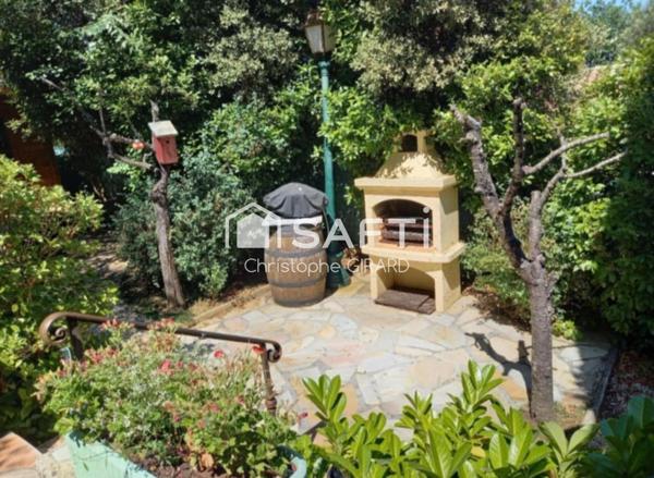 Villa traditionelle de 137 m² avec Jardin de 615 m²