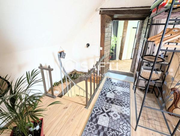 Maison de campagne 90 m², 3 chambres, terrain, dépendances.