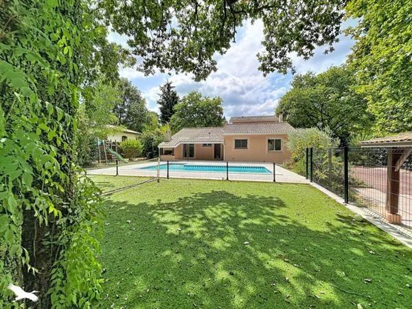 Maison 937 800 € Cestas 8 p 192 m² DPE D