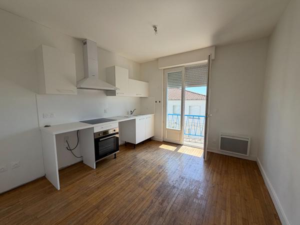 17200 ROYAN ROYAN - Centre-ville - Appt T3 à louer