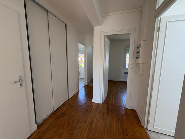 17200 ROYAN ROYAN - Centre-ville - Appt T3 à louer
