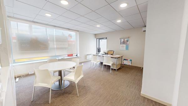 LOCAL COMMERCIAL À LOUER 263 m² MULHOUSE (68200)