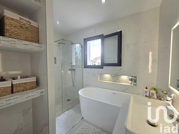 Maison à vendre 4 pièces 95 m² Entraigues-sur-la-Sorgue