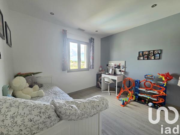 Maison à vendre 4 pièces 95 m² Entraigues-sur-la-Sorgue