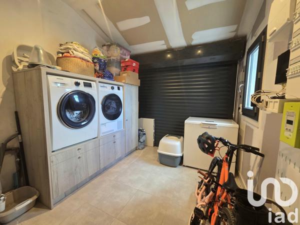 Maison à vendre 4 pièces 95 m² Entraigues-sur-la-Sorgue