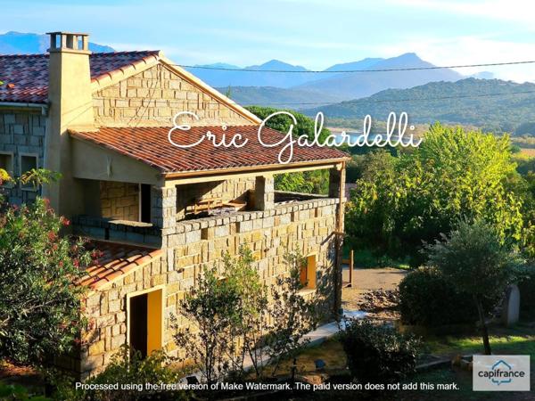 Villa de caractère de 7 pièces à la plage de Portigliolo, à vendre à BELVEDERE CAMPOMORO (20)