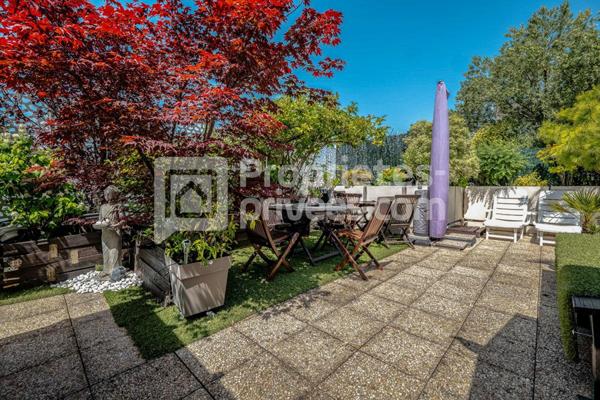 Suresnes appartement 6 pièce(s) 263.92 m2