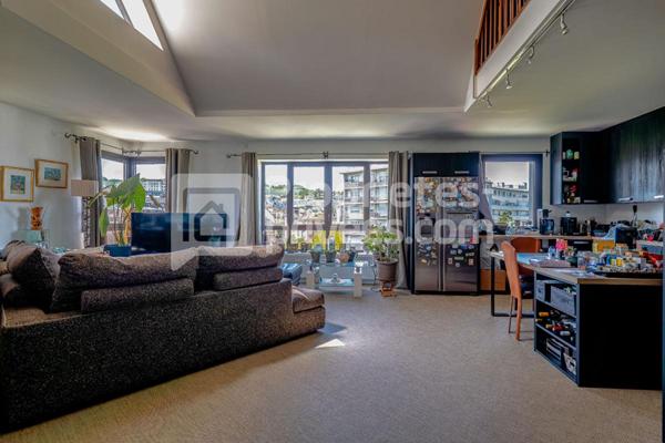 Suresnes appartement 6 pièce(s) 263.92 m2