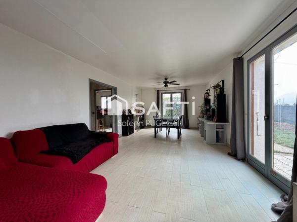 Maison individuelle avec jardin et 4 chambres