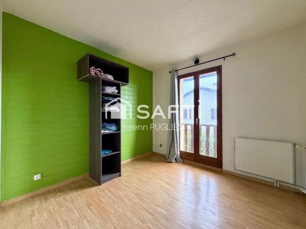 Maison individuelle avec jardin et 4 chambres