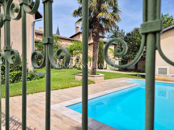 Belle propriété de charme de 262 m² pour projet familial