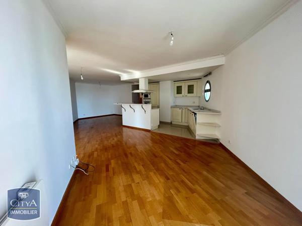 Appartement à louer 2 pièces 71.56m² Cagnes-sur-Mer (06800)